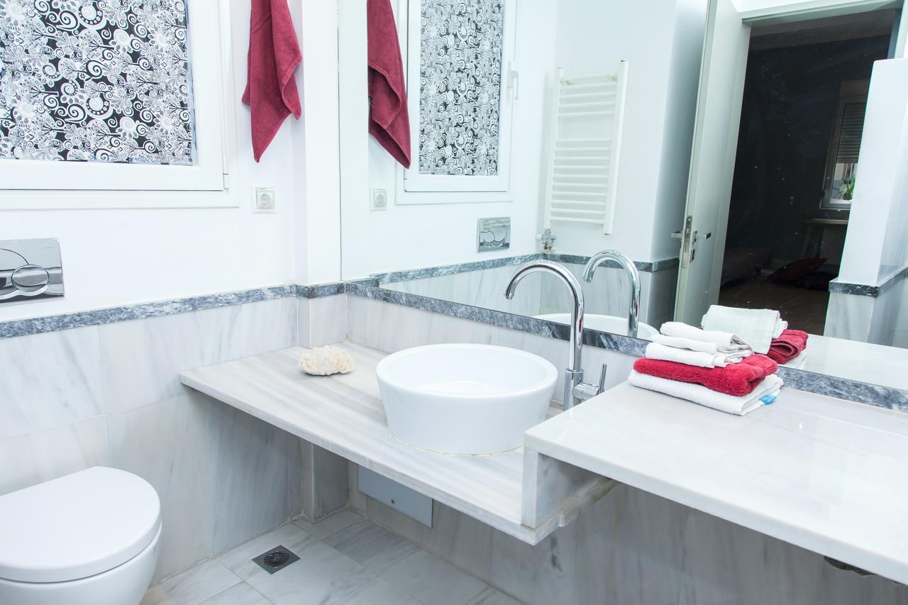 Jupiter Boutique Apartment Next To Athens Museum Ngoại thất bức ảnh