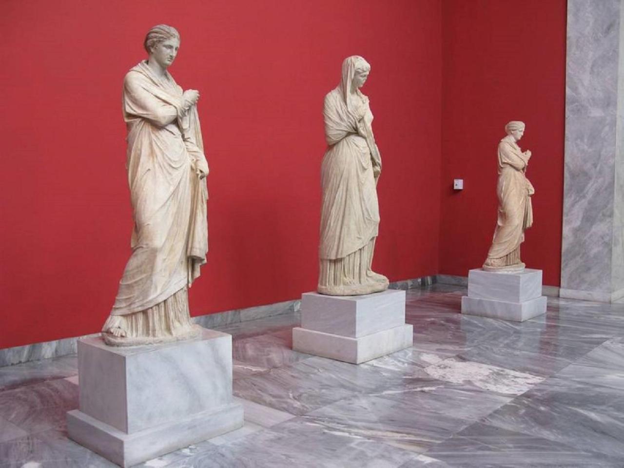 Jupiter Boutique Apartment Next To Athens Museum Ngoại thất bức ảnh